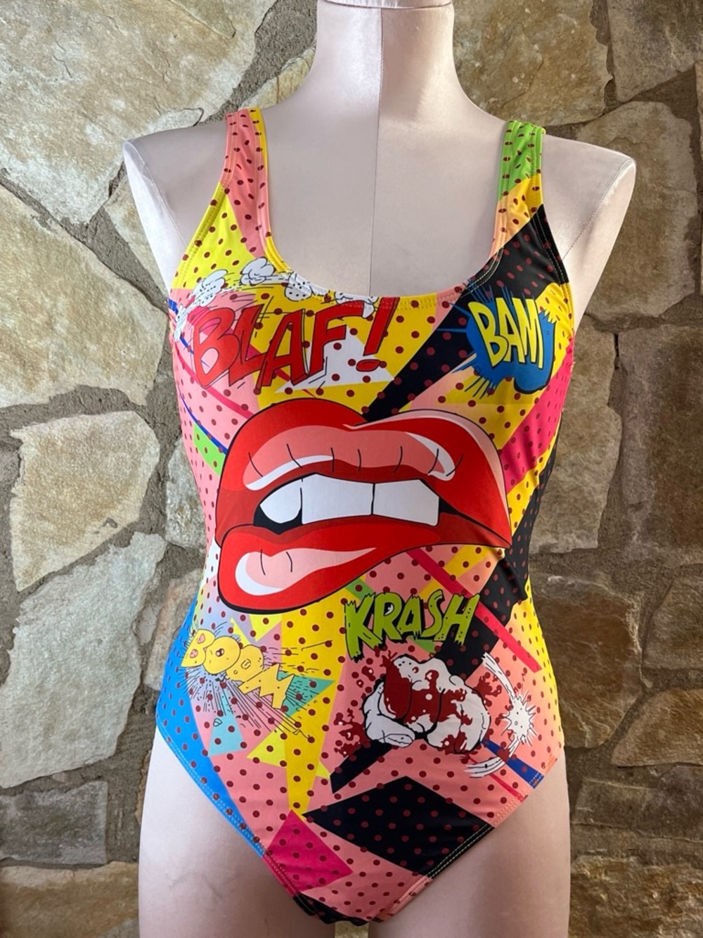 Pop Art Comic Print One-Piece Swimsuit 💥💋